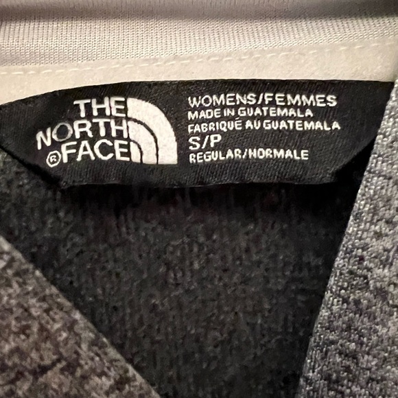 The North Face Logo Hoodie Sweatshirt Women’s Small - Picture 3 of 3